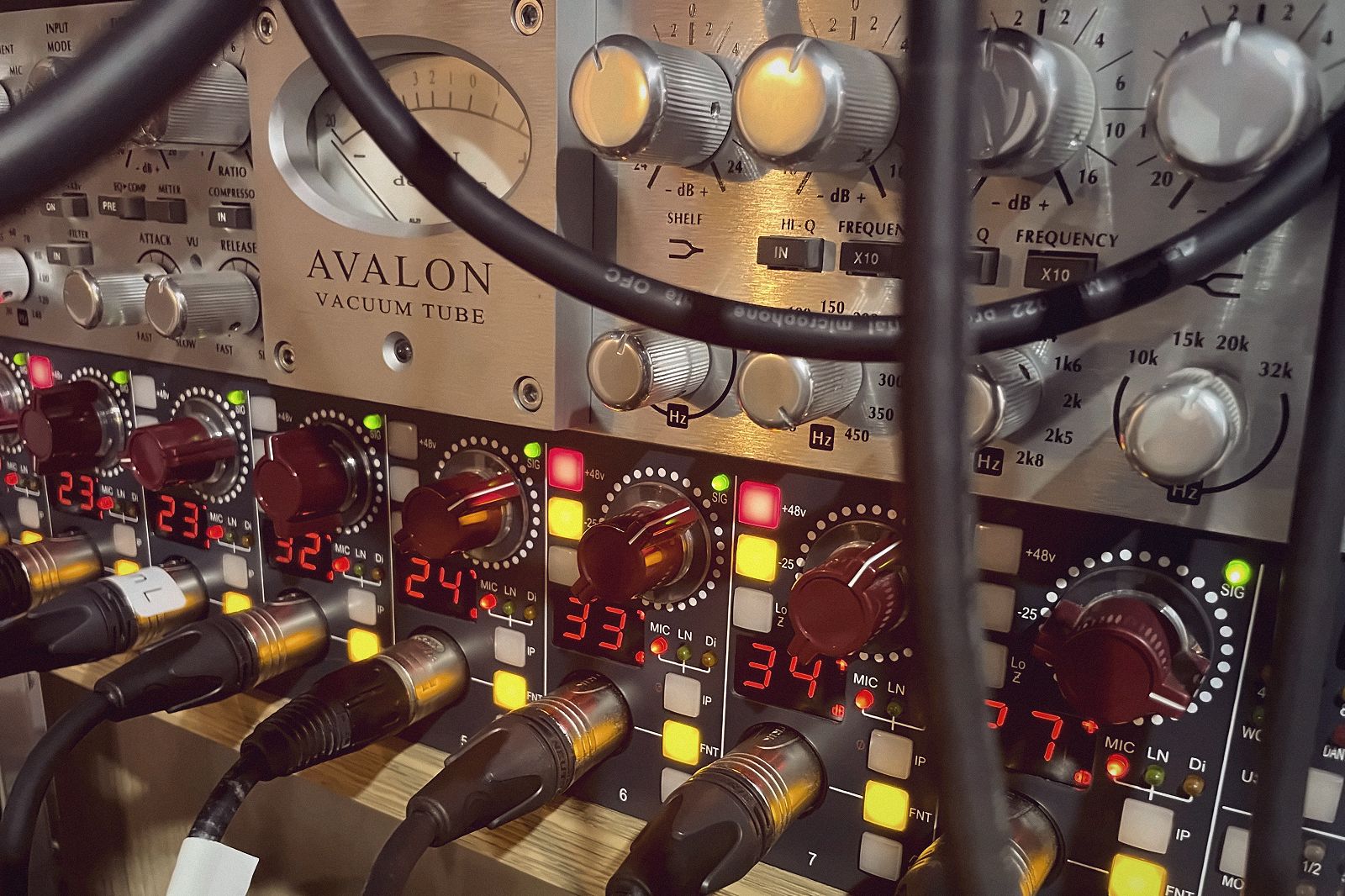 Avalon VT-737 above the microphone preamp chain