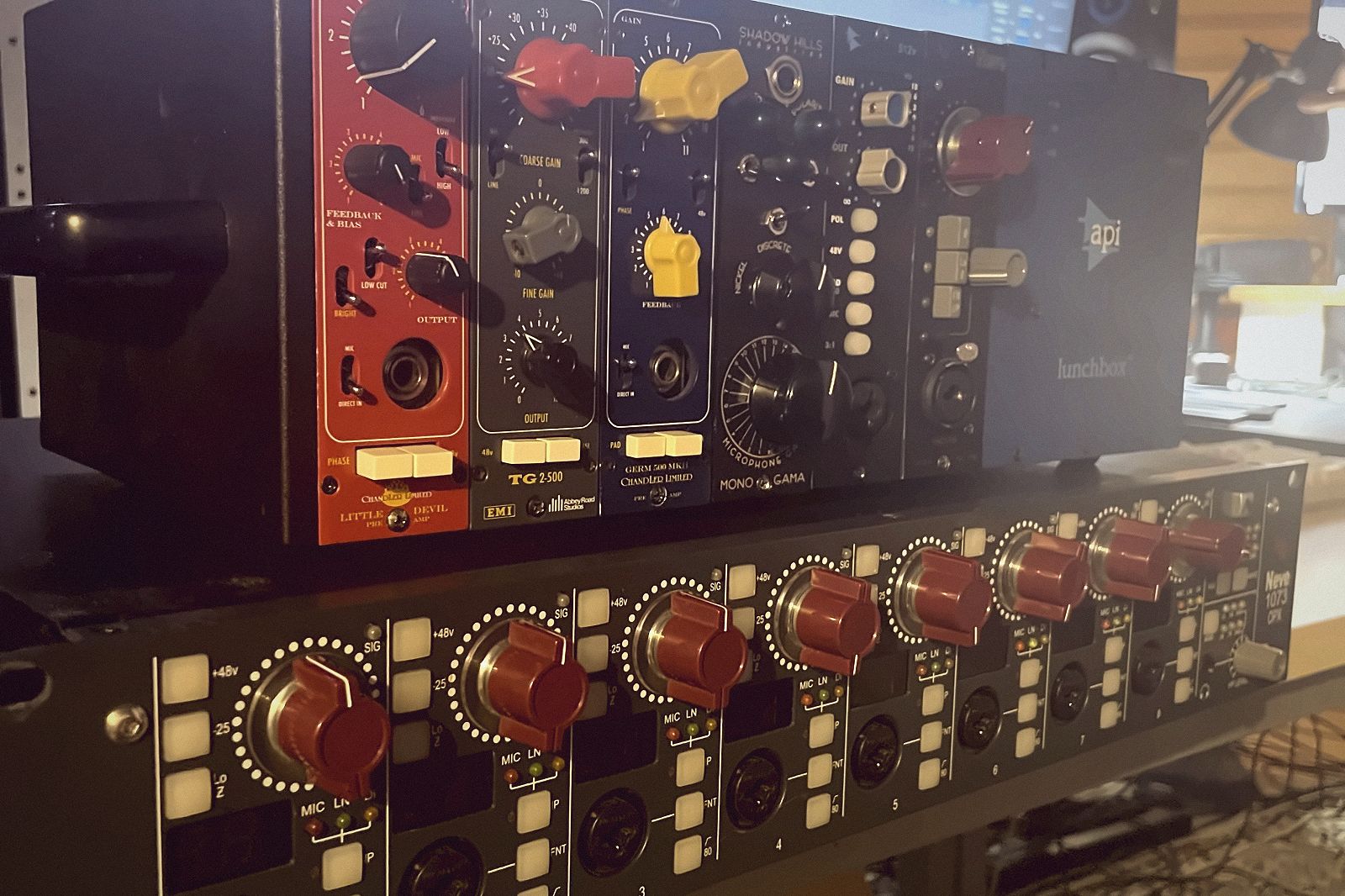 500-series: Chandler Little Devil, TG2-500, Germ 500 MkII, Shadow Hills, Neve 512v